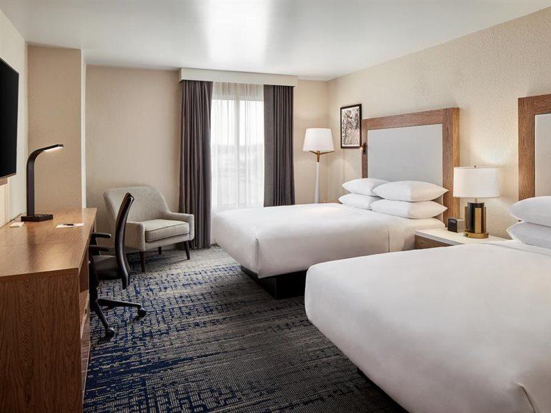 Sheraton Richmond Airport Hotel Sandston Exterior photo